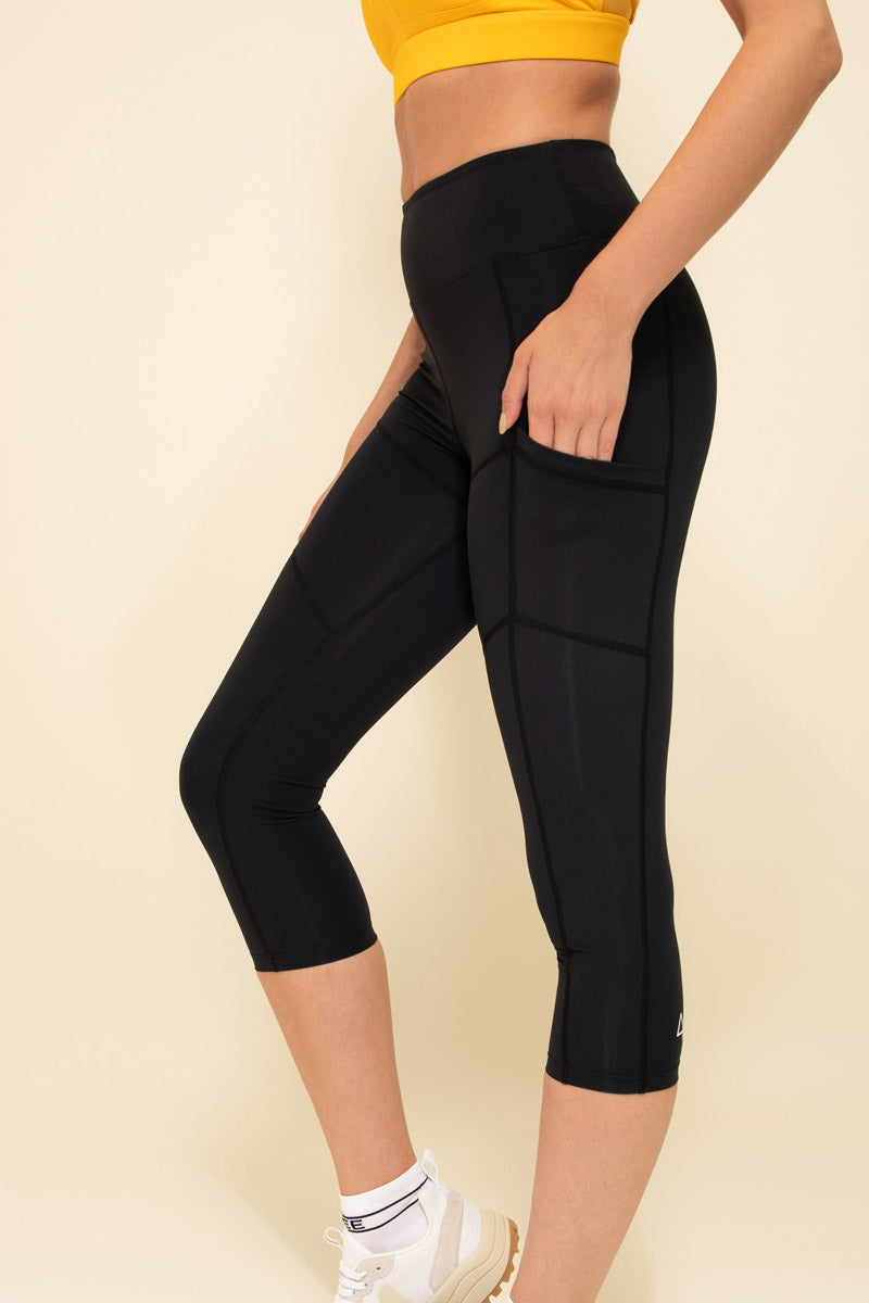 Mallas negras cortas on sale